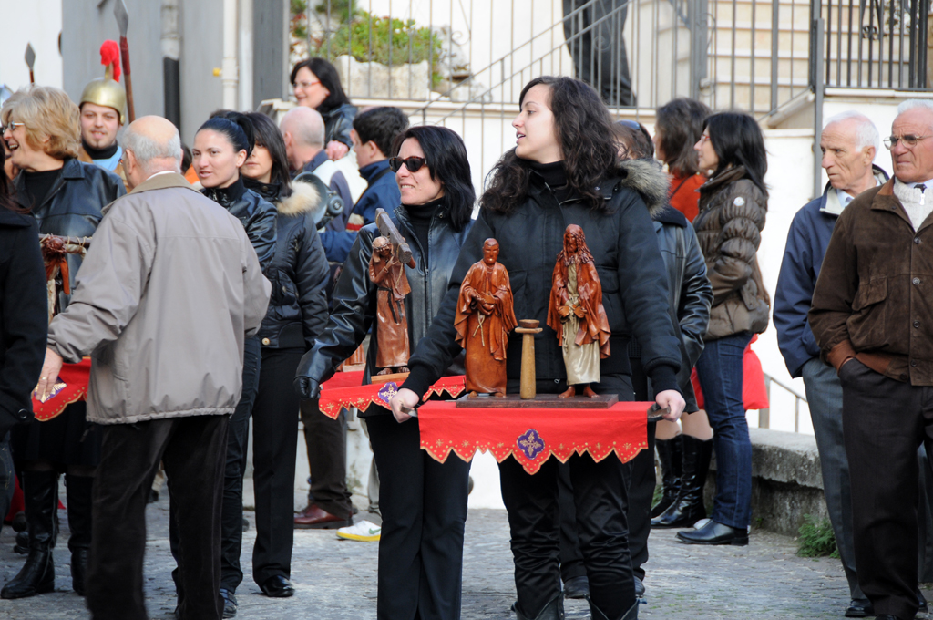 processione venerd santo monte sant'angelo