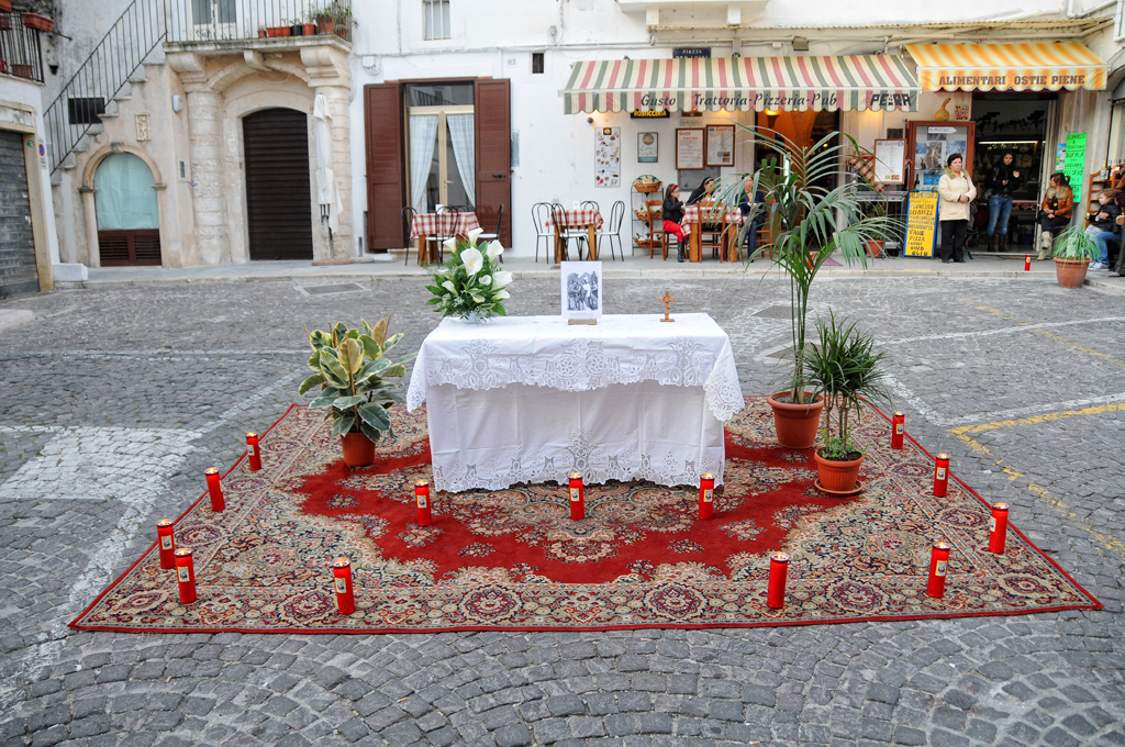 processione venerd santo monte sant'angelo