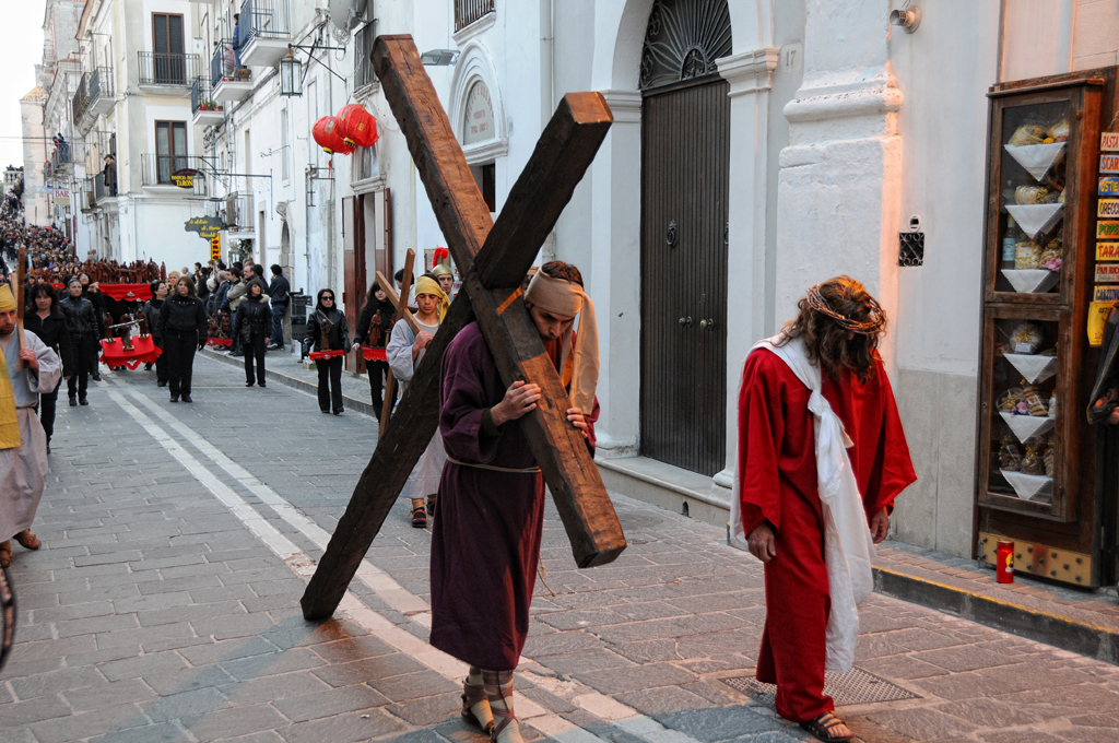 processione venerd santo monte sant'angelo