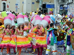 Sfilata Carri allegorici, Gruppi e Meraviglie 2016. Foto 121