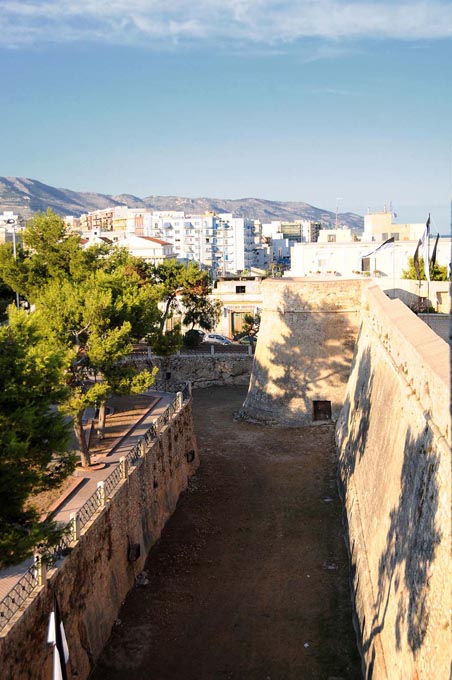 fossato del castello di manfredonia