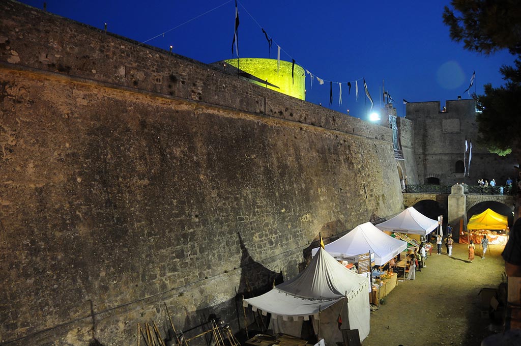 fossato castello manfredonia