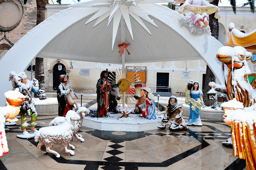 presepe in piazza del popolo